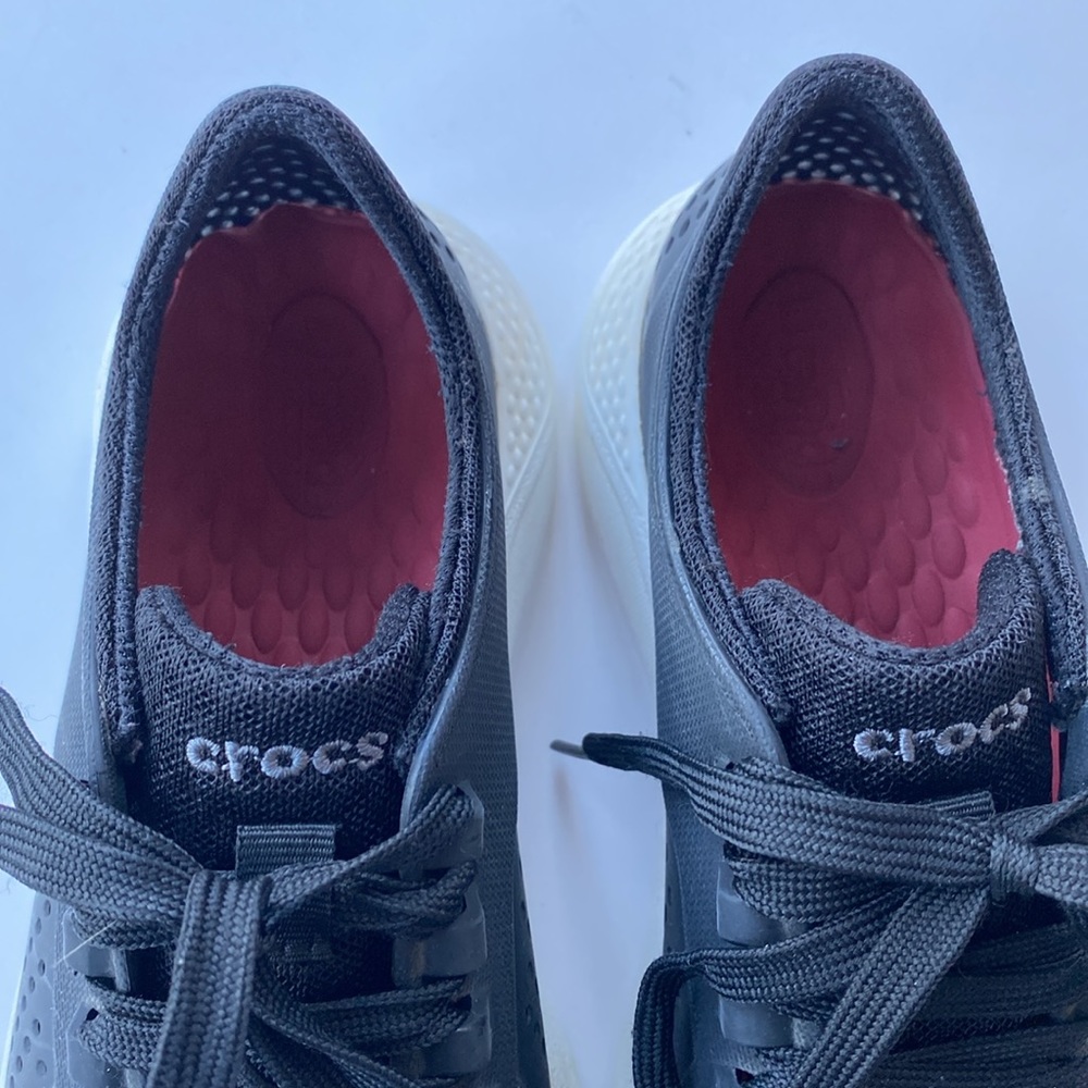 CROCS LiteRide Pacer Lace Up Sneaker in Black - Picture 8 of 9